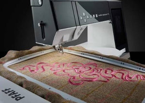 Pfaff creative expression 750 NEU - HERBST 2025 mit Stickmodul