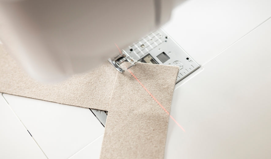 BROTHER- Celeste Innov-is CX1 Näh- und Quiltmaschine