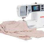 BERNINA B 480 - große Nähmaschine mit großem Anschiebetisch und Kniehebel