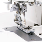 JUKI MO - 2000 QVP mit Lufteinfädler - Overlock